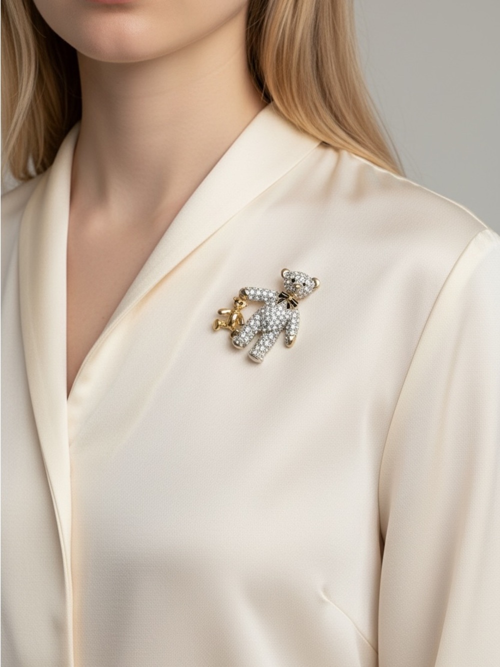 10/25 Crystal Teddy Bear Brooch - Gold & Silver Pin
